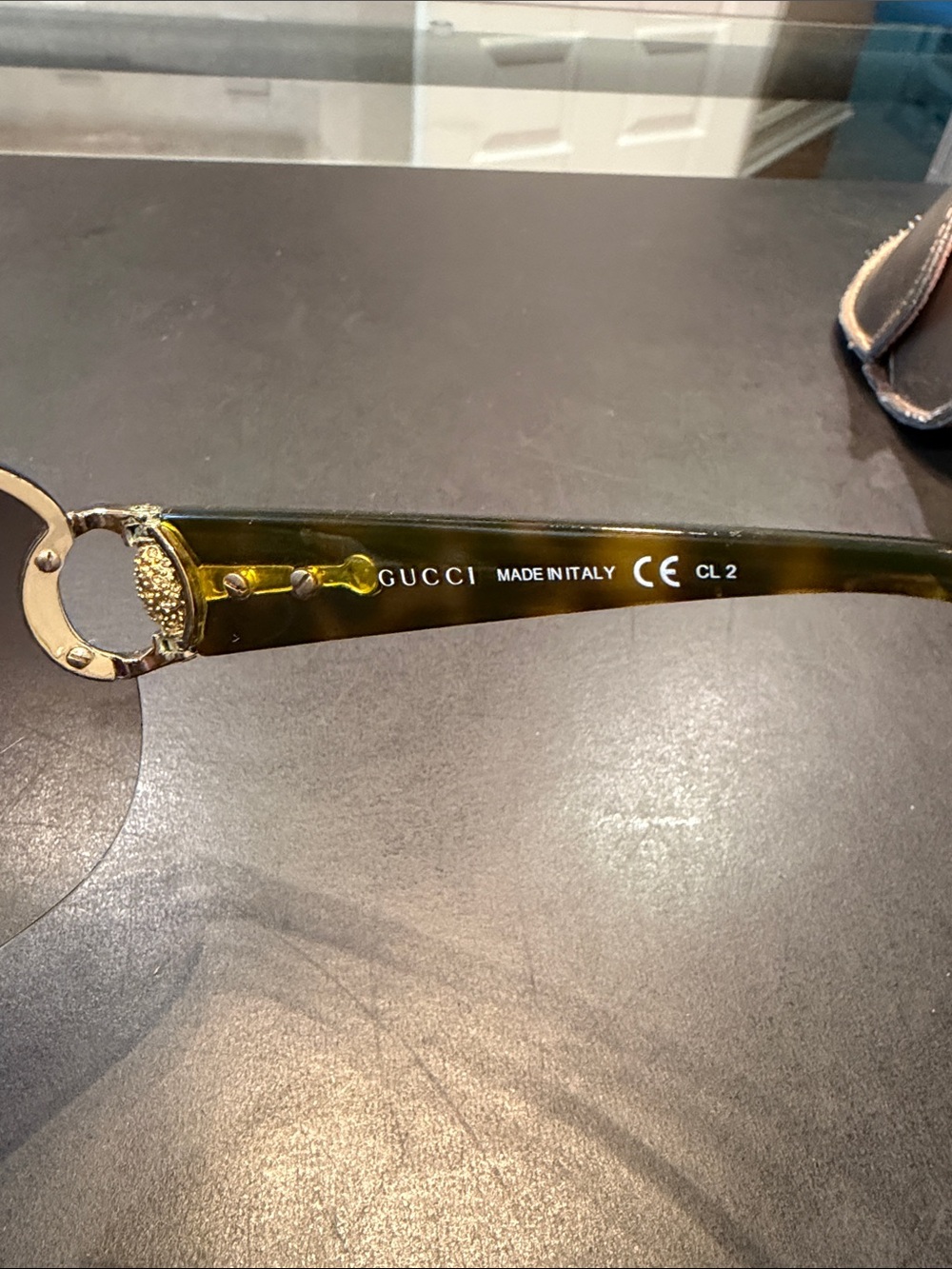 Gucci Tortoiseshell Sunglasses with Gold Hardware and Brown Gradient Lenses - Picture 4 of 8